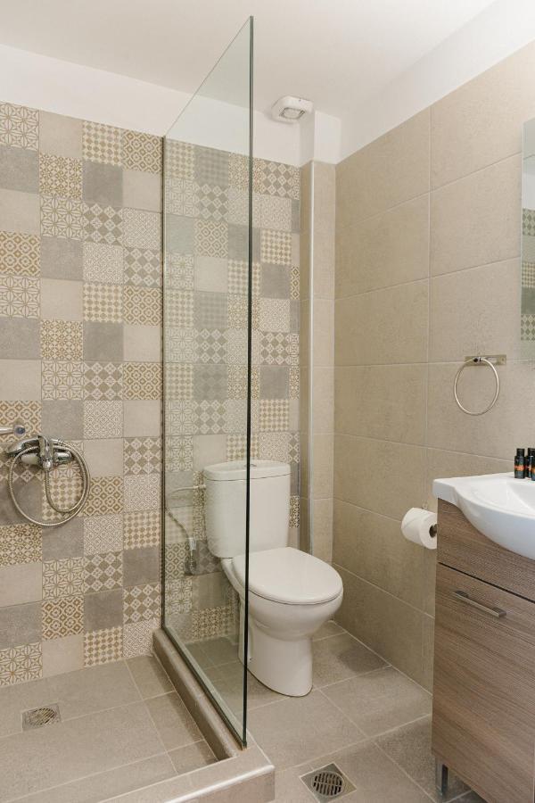 Ariti Luxury Apartment, Nikiana Luaran gambar