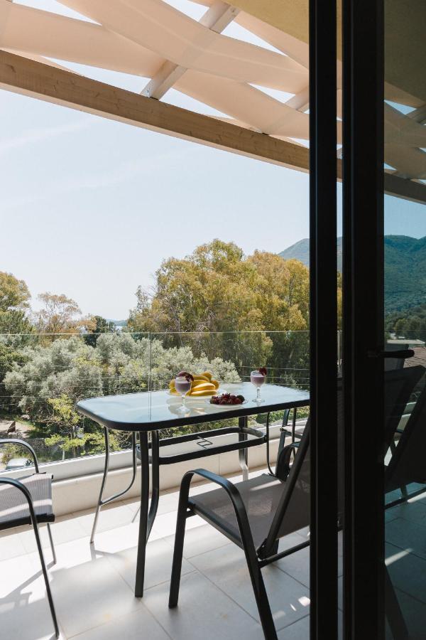 Ariti Luxury Apartment, Nikiana Luaran gambar