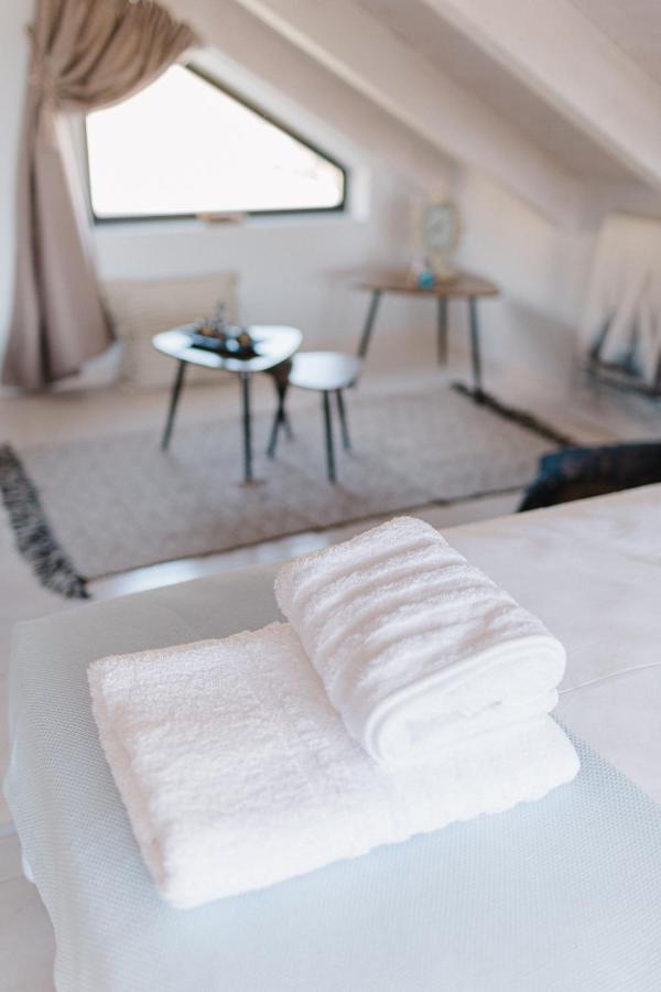 Ariti Luxury Apartment, Nikiana Luaran gambar