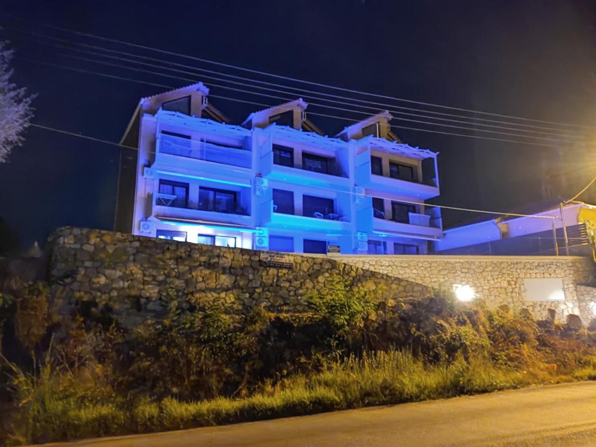 Ariti Luxury Apartment, Nikiana Luaran gambar